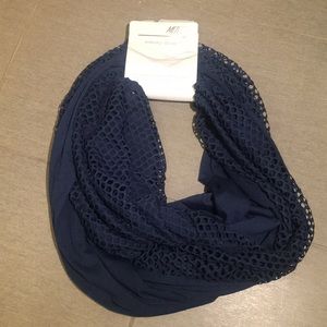 Apana Yoga / Workout Navy Infinity Scarf